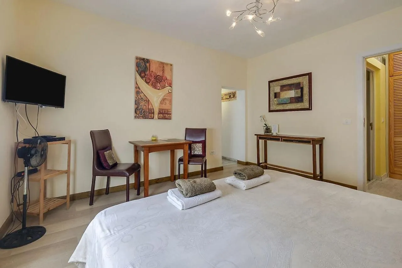 Estrella Del Mar Apartment Los Abrigos Spain